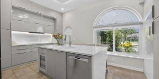 716 LAKE WELLINGTON Drive Gallery 1