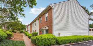 102 Holcomb Ferry Road Gallery 1