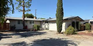Incredible Remodled 4 bedroom House Gallery 1