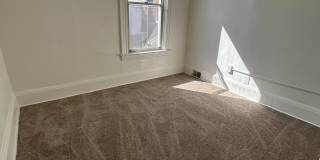 208 W Elizabeth St Gallery 18