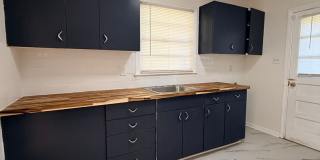For Rent – Updated 3 Bed / 1 Bath Home Gallery 8