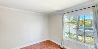 Serene 2BD/2BA End Unit Condo in Carmel Valley with Community Pool & Detached Garage Gallery 11