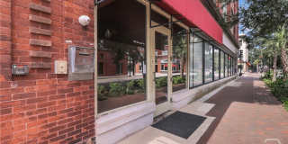 101 Barnard Street unit: 302 Gallery 4