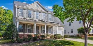 Spacious 4-bed, 2.5 bath home in Dominion Bridge of Fort Mill! Gallery 1