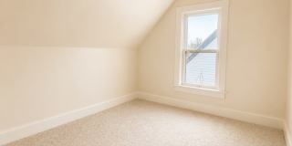 3 Bedroom 1.5 Bathroom HOUSE Gallery 8