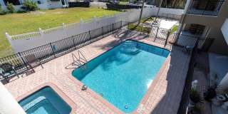300 CAPRI Boulevard Gallery 36