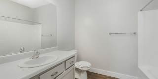 Pet-Friendly Lake View condo Gallery 13