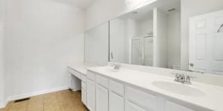 1302 Liberty Pike Gallery 24