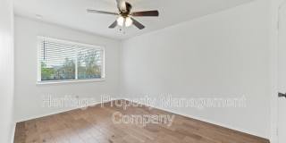 10958 Crown Park Gallery 23