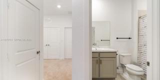 1181 SW 7th Ct Gallery 15