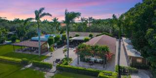 5420 Las Palmas Avenue (Stalls) Gallery 1