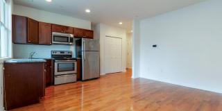 1429 POPLAR Street Gallery 6
