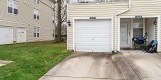 42461 ROCKROSE Square Gallery 33