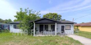 7762 Lake Park Dr Gallery 1