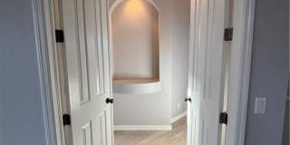 2210 Grove Dr Gallery 20