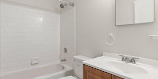 1701 MOUNT WASHINGTON Court Gallery 11
