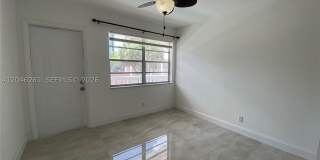 601 SE 5th Ct Gallery 16