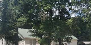 5244 N Market St Street Gallery 1