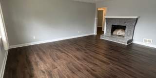 Amazing 6 Bedroom 2 Bathroom home with dual driveways Gallery 8