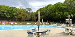 2/1 Riverfront Condo in Riverlanding Gallery 27