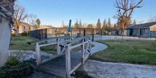 4444-4464 W Palo Alto Ave Gallery 22