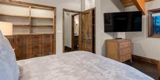 342 Ridge Road Gallery 21