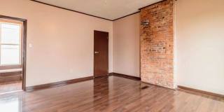 Beautifully Renovated Brick Home in East Franklinton Arts District - Walk to the Best of Columbus! Gallery 21