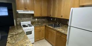 5168 NE 6th Avenue Gallery 5