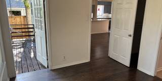 128 Corona Gallery 23