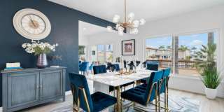 Stunning 5-Bed, 4-Bath Fully Furnished Home in Prestigious Huntington Harbour Stunning 5-Bed, 4-Bath Fully Furnished Home in Prestigious Huntington Harbour Gallery 5