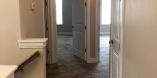 Italian Villages | 4-Bedroom Villa La Vigne (Finished Basement) Gallery 27