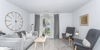 Galbraith Pointe Apartments and Townhomes Gallery 16