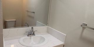 8608 Foothill Boulevard Gallery 28