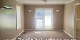 GREAT HOME / 3 BEDROOMS AND BONUS ROOM / GREAT LOCATION /  PRIVATE FENCED YARD Gallery 22
