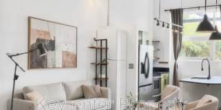 195 Arizona Avenue Gallery 3