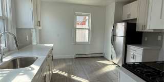 14 Elm Street Gallery 10