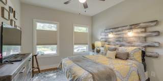 1910 11th Ave N Gallery 3