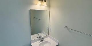 Room in 2 Bedroom Home at Cleburne Ave Gallery 26