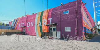 353 E Bonneville Ave Gallery 37