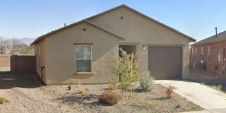 Two Bedroom home with Solar Gallery 3