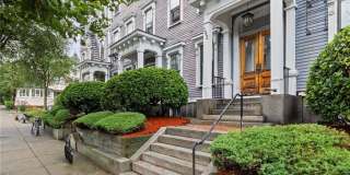 182 Bowen Street Gallery 1