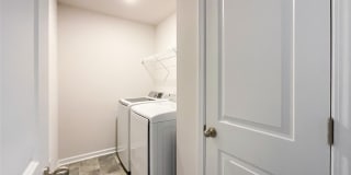 9025 Remnick Drive Gallery 35