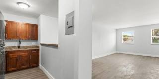 1530 Crescent Cir Gallery 1