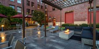 Heinz Lofts Gallery 32