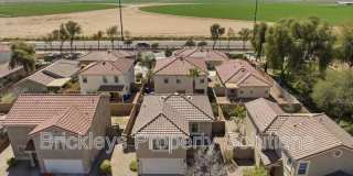 2413 E Hazeltine Way Gallery 38