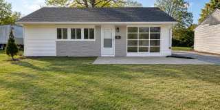 HALF OFF Security Deposit – Move-In Special! Section 8 Welcome! Gallery 1