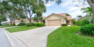 Luxurious 3 Bedroom Oasis with Pool and Beach Access AVAILABLE NOW! Gallery 30