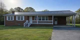 152 Leonard Dr, Thomasville, NC 27360 | 3br 2ba Single Story, 1745.00 Gallery 1