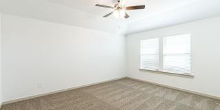 7729 92nd Street Gallery 26