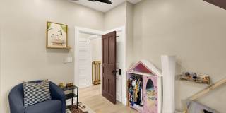 Kite House Gallery 44